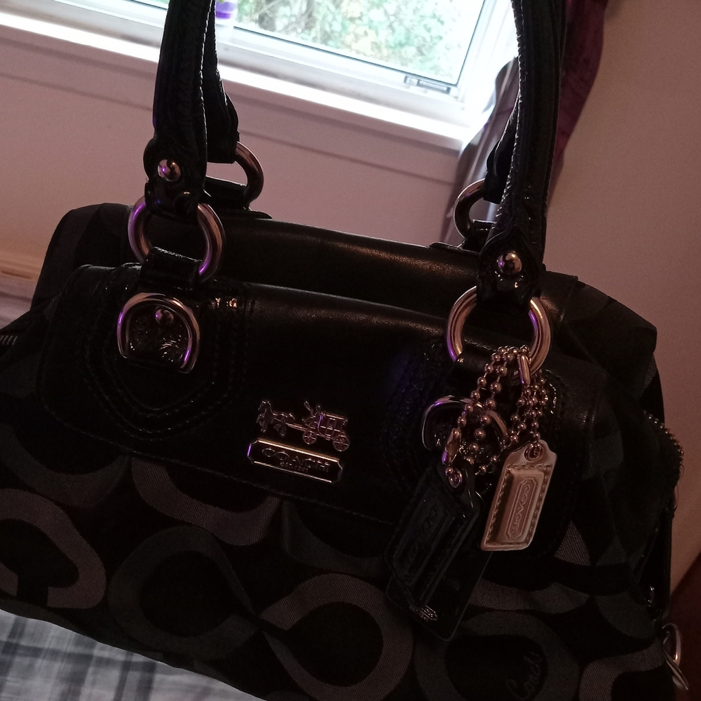 COACH Hand bag in black